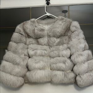 Elegant Frost White Fox Fur Jacket